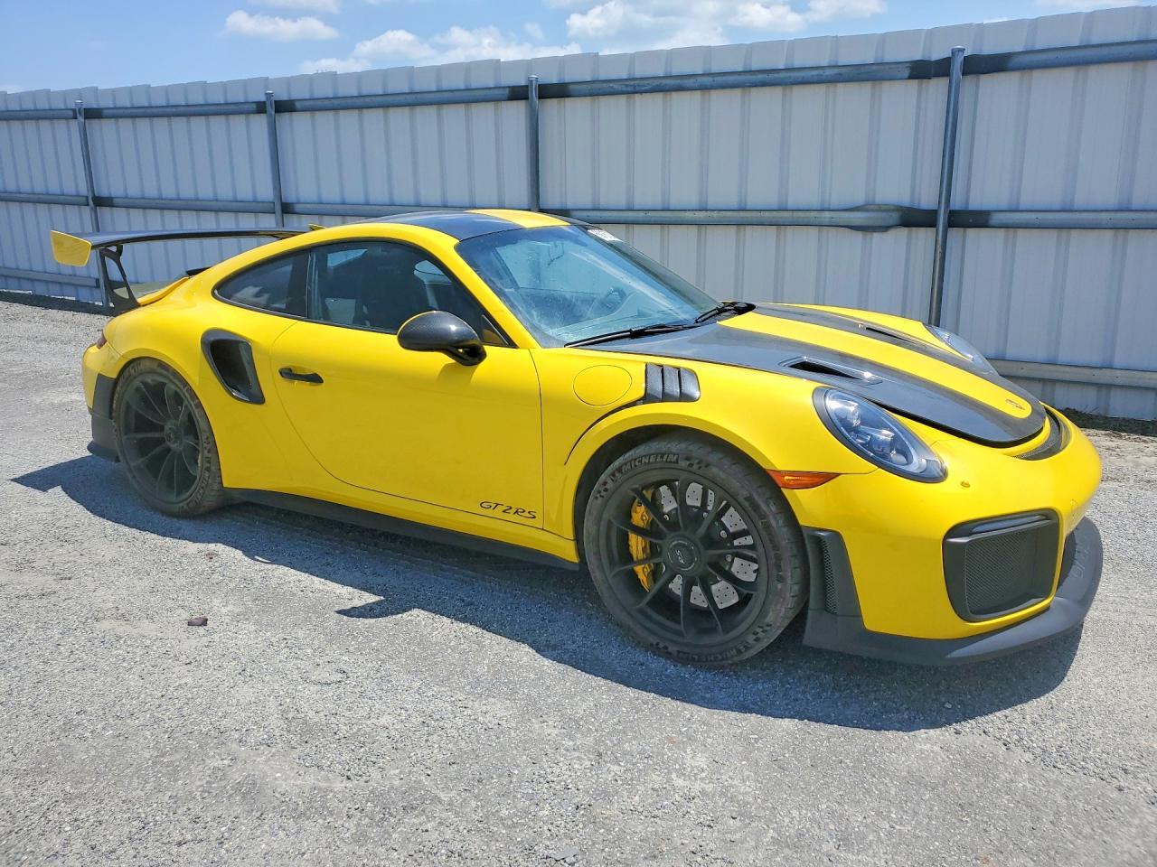 2018 Porsche 911 Gt2 Rs - Фото 4