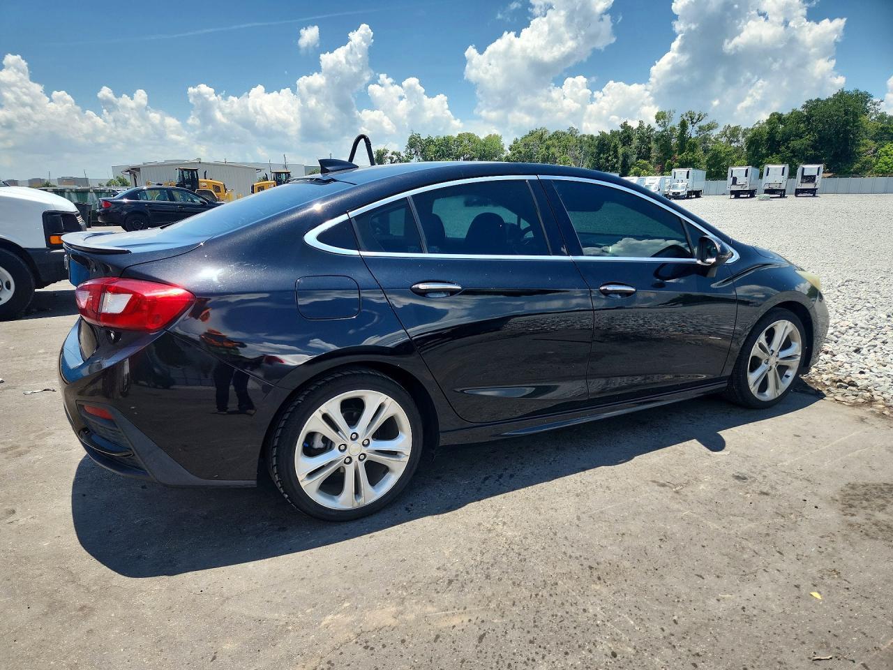 2018 Chevrolet Cruze Premier - Фото 3