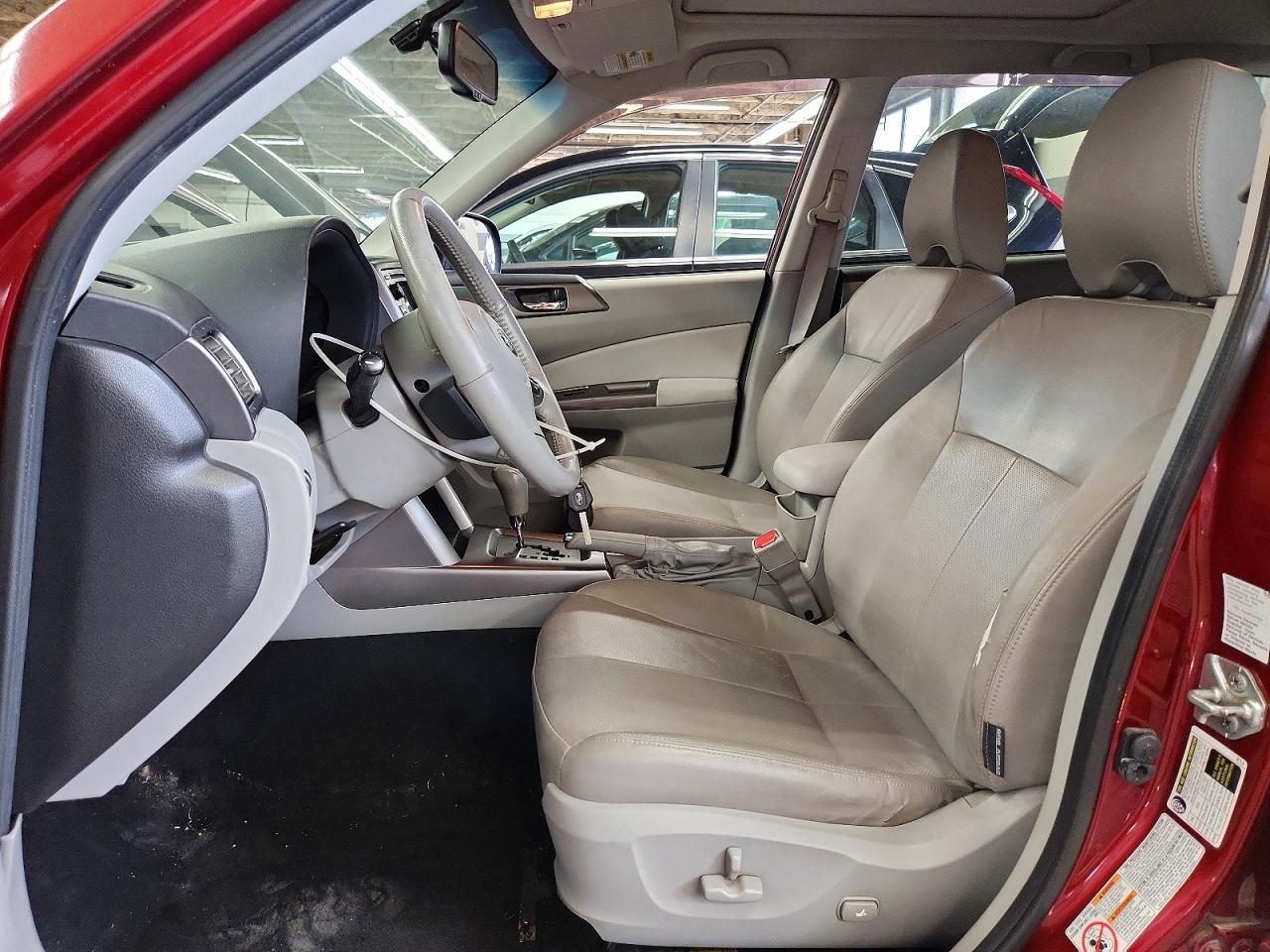 2012 Subaru Forester Touring - Фото 7
