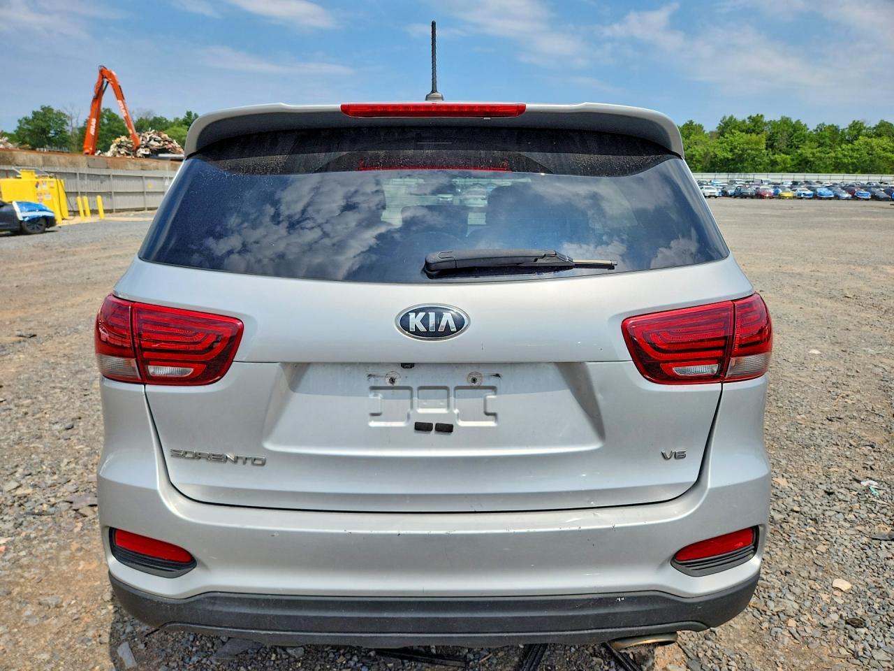 2020 Kia Sorento S - Image 6