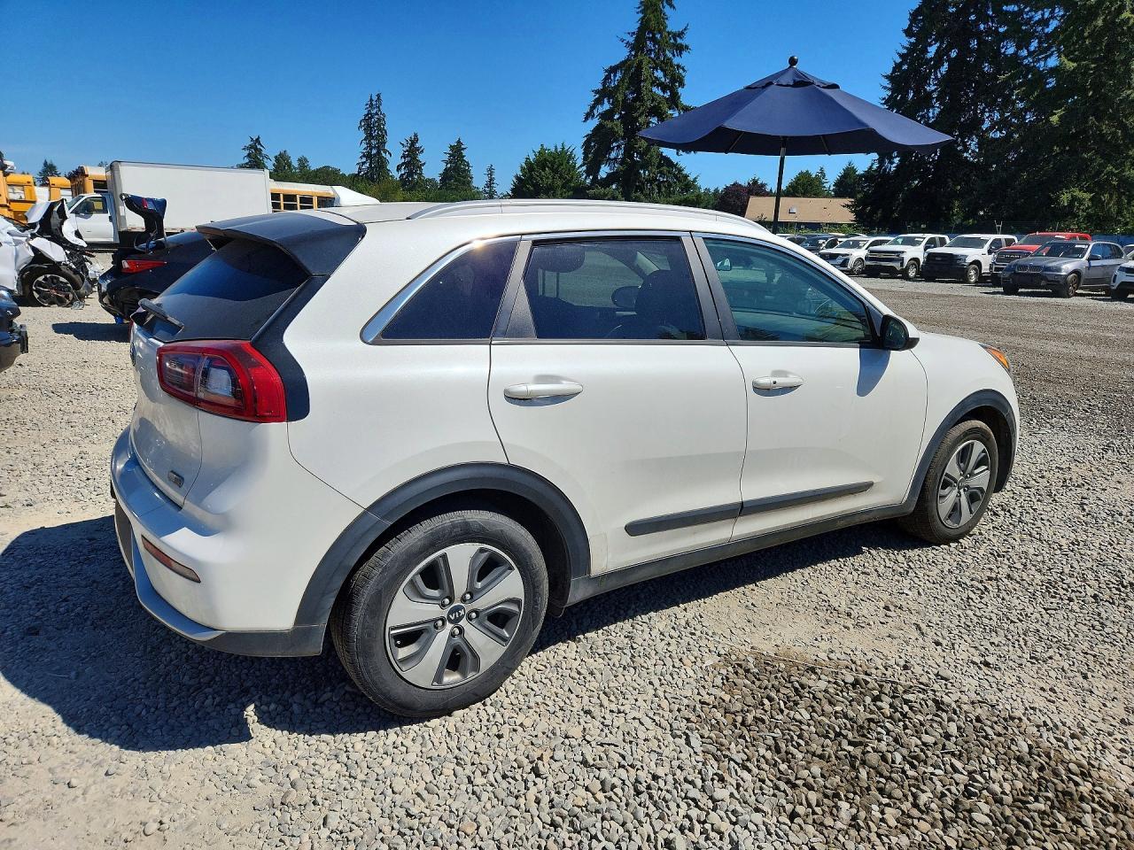 2018 Kia Niro Lx - Фото 3