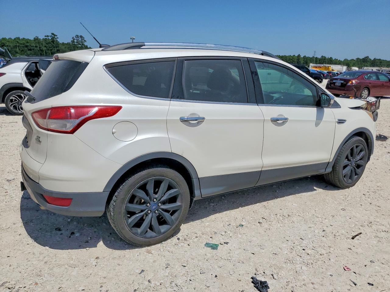 2015 Ford Escape Se - Image 3