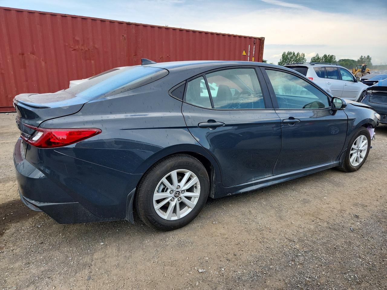 2026 Toyota Camry Le - Фото 3