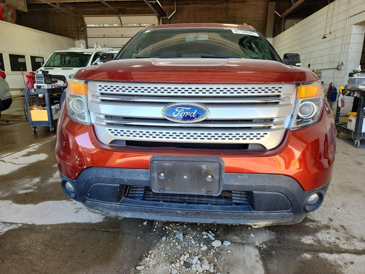 2014 Ford Explorer Xlt - Фото 5