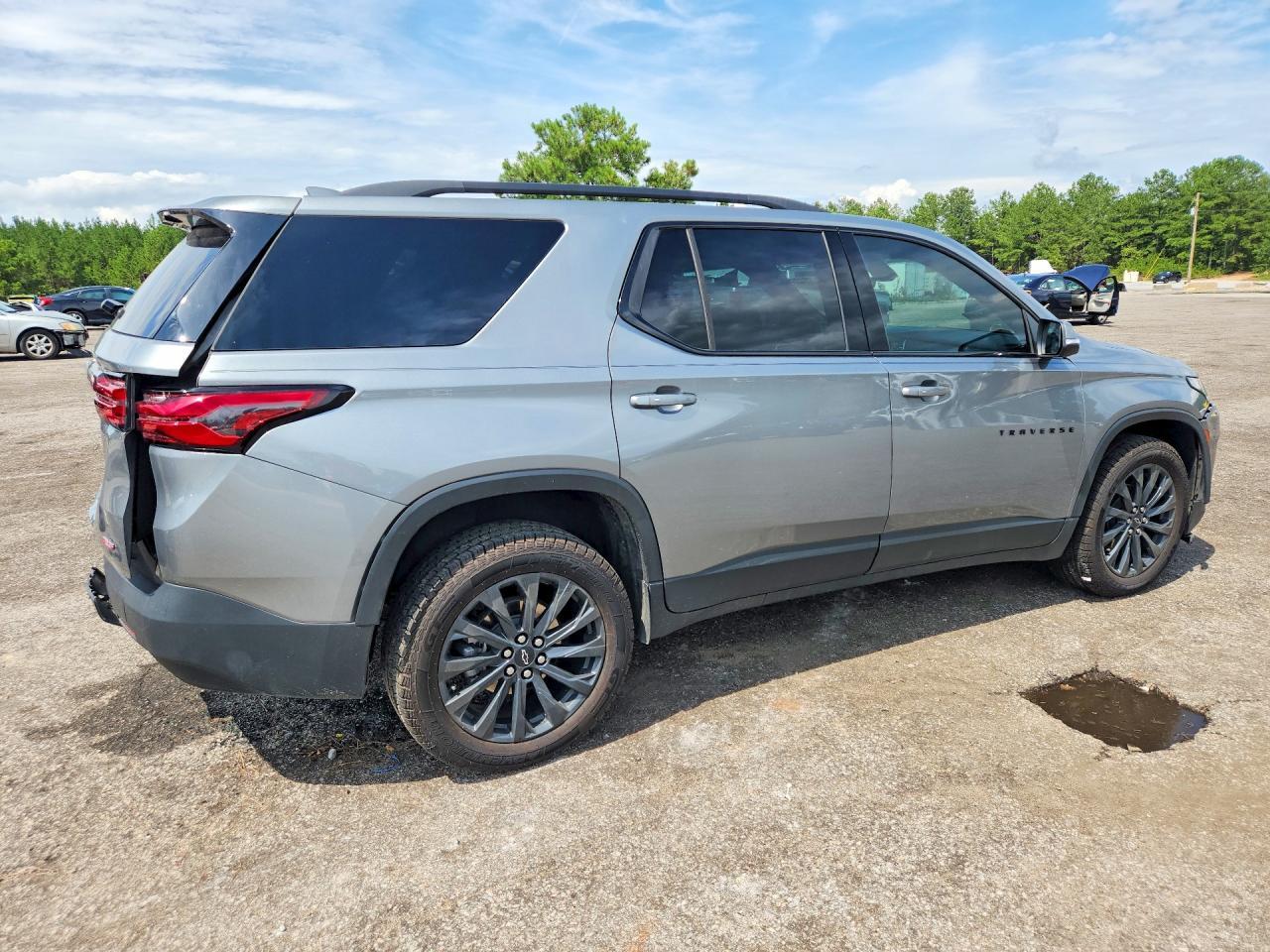 2023 Chevrolet Traverse - Фото 3