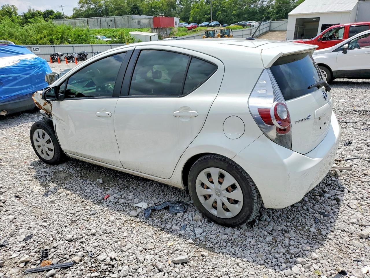 2014 Toyota Prius C Two - Image 2