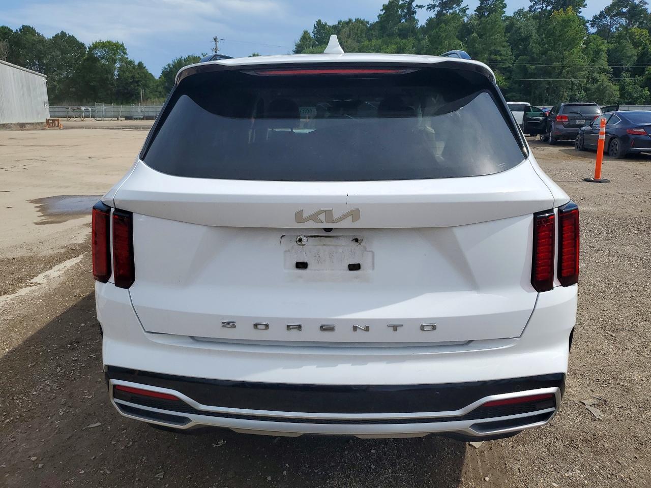 2022 Kia Sorento S - Фото 6