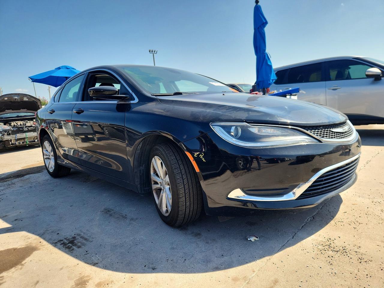 2017 Chrysler 200 Limited - Фото 4