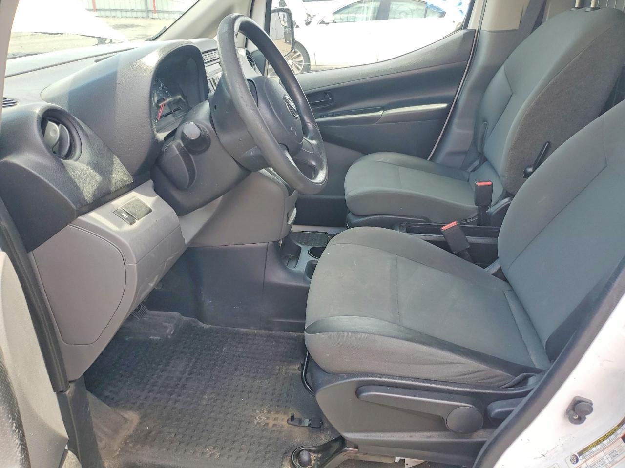2017 Nissan Nv200 S - Фото 7
