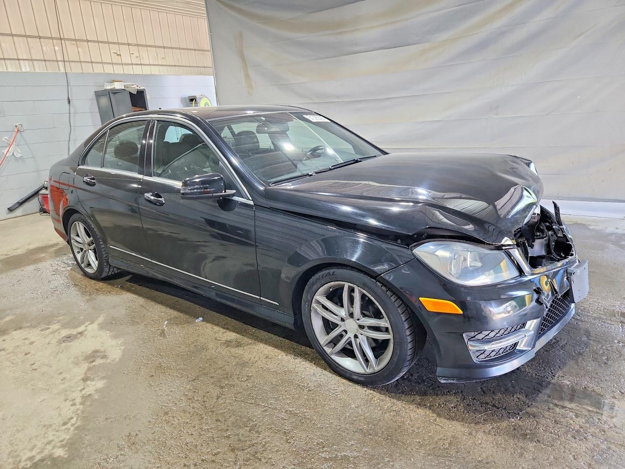 2012 Mercedes-Benz C 300 4Matic - Image 4