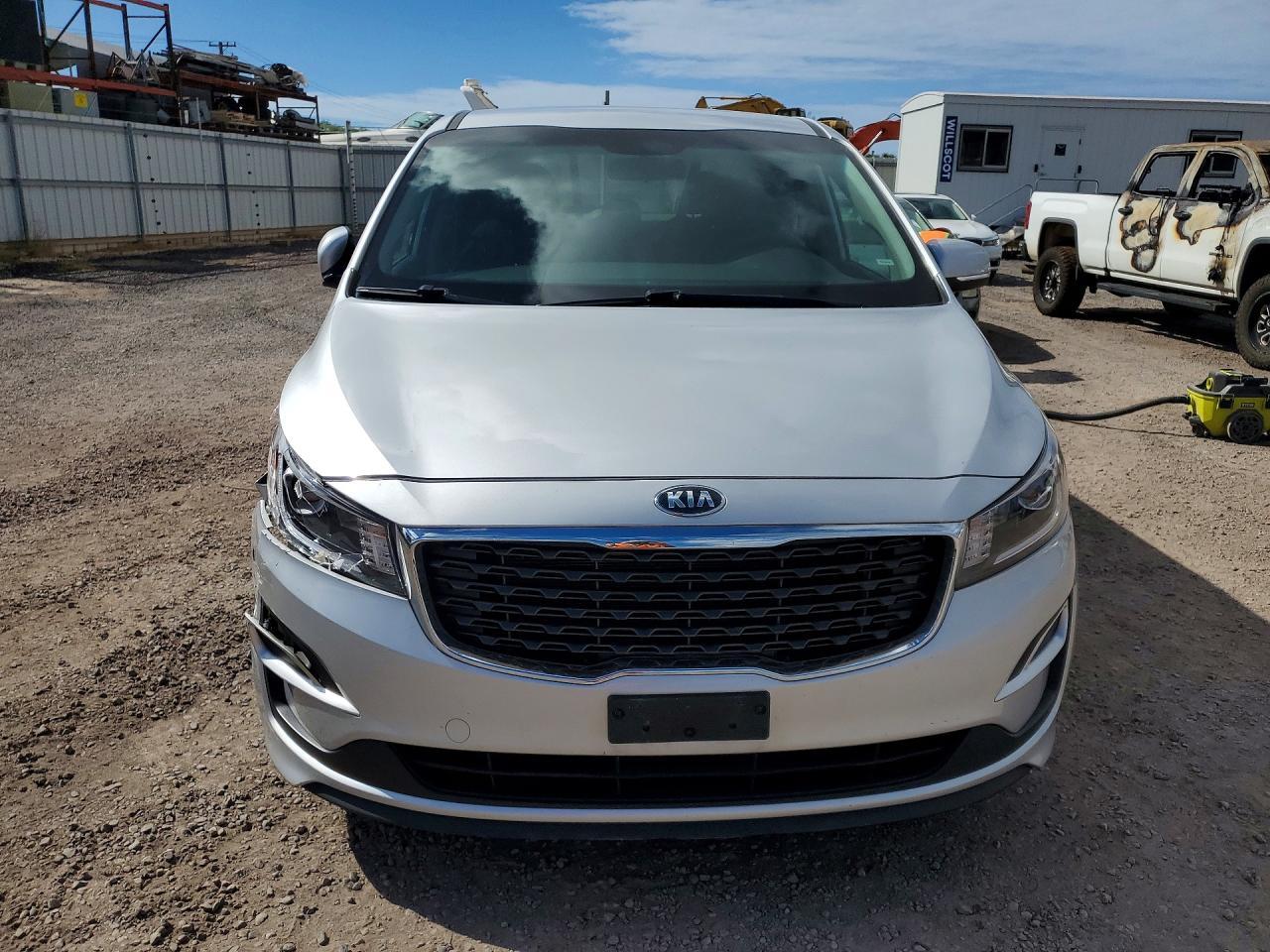 2020 Kia Sedona Lx - Image 5