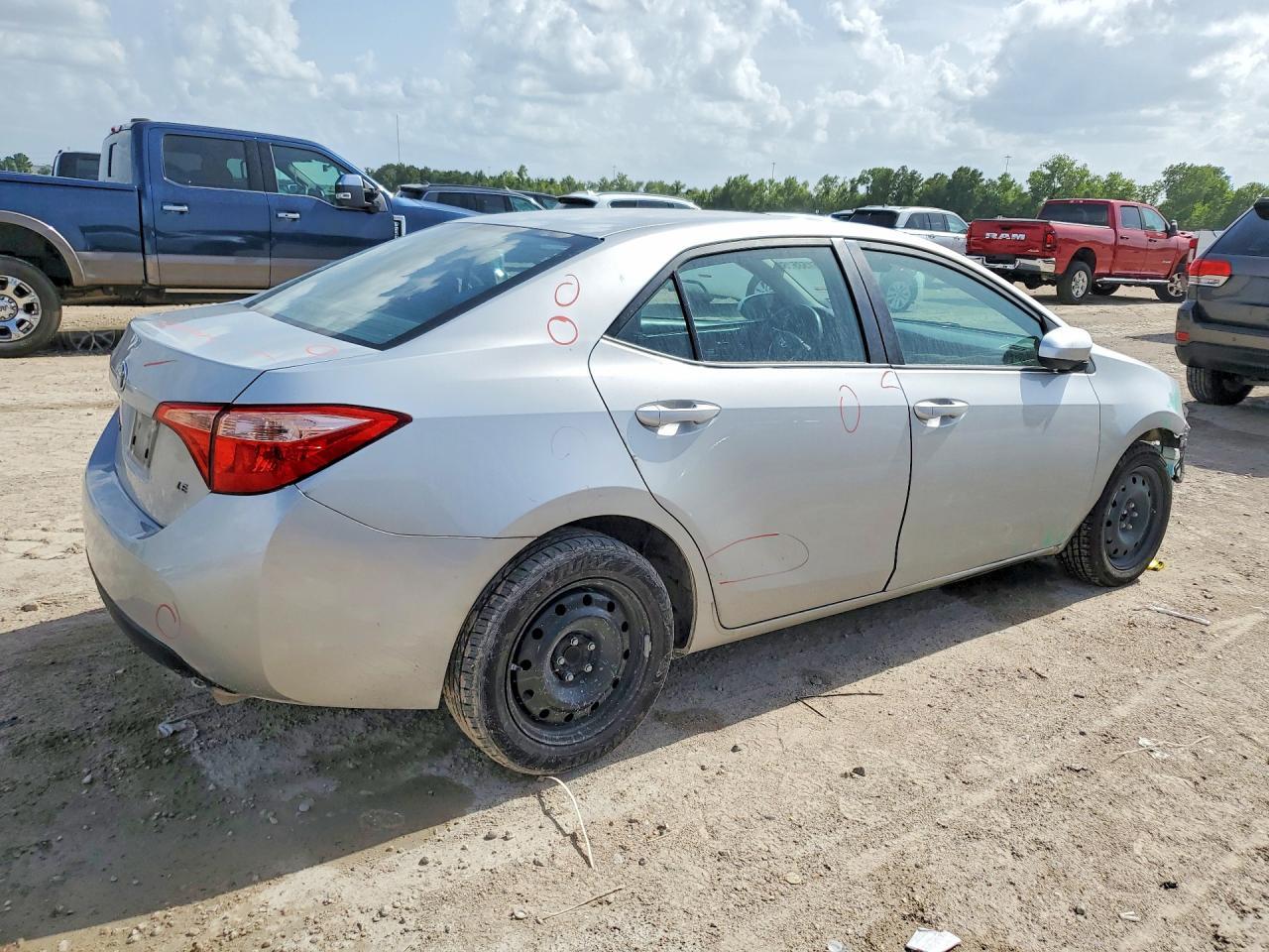 2019 Toyota Corolla Le - Image 3