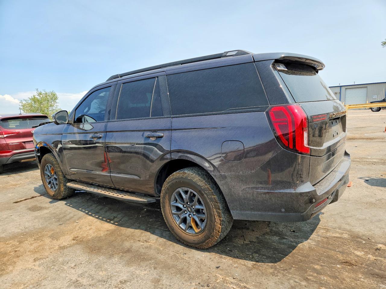 2025 Ford Expedition Tremor - Фото 2