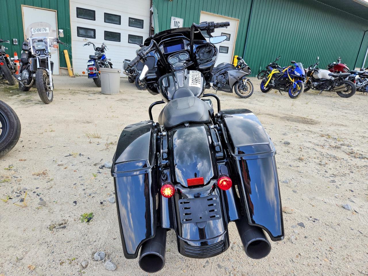 2019 Harley-Davidson Fltrxs - Image 4