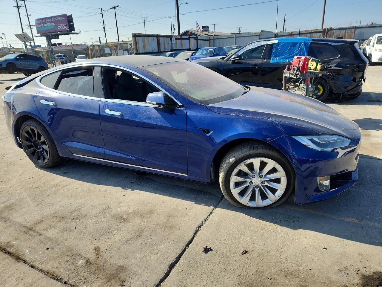 2020 Tesla Model S - Image 4