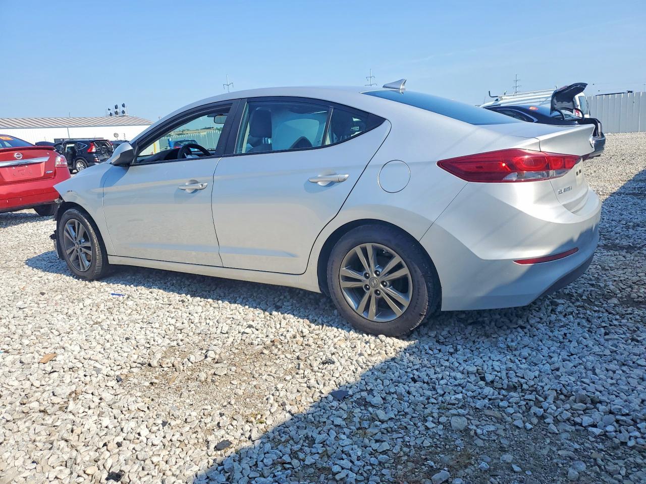 2017 Hyundai Elantra Se - Фото 2