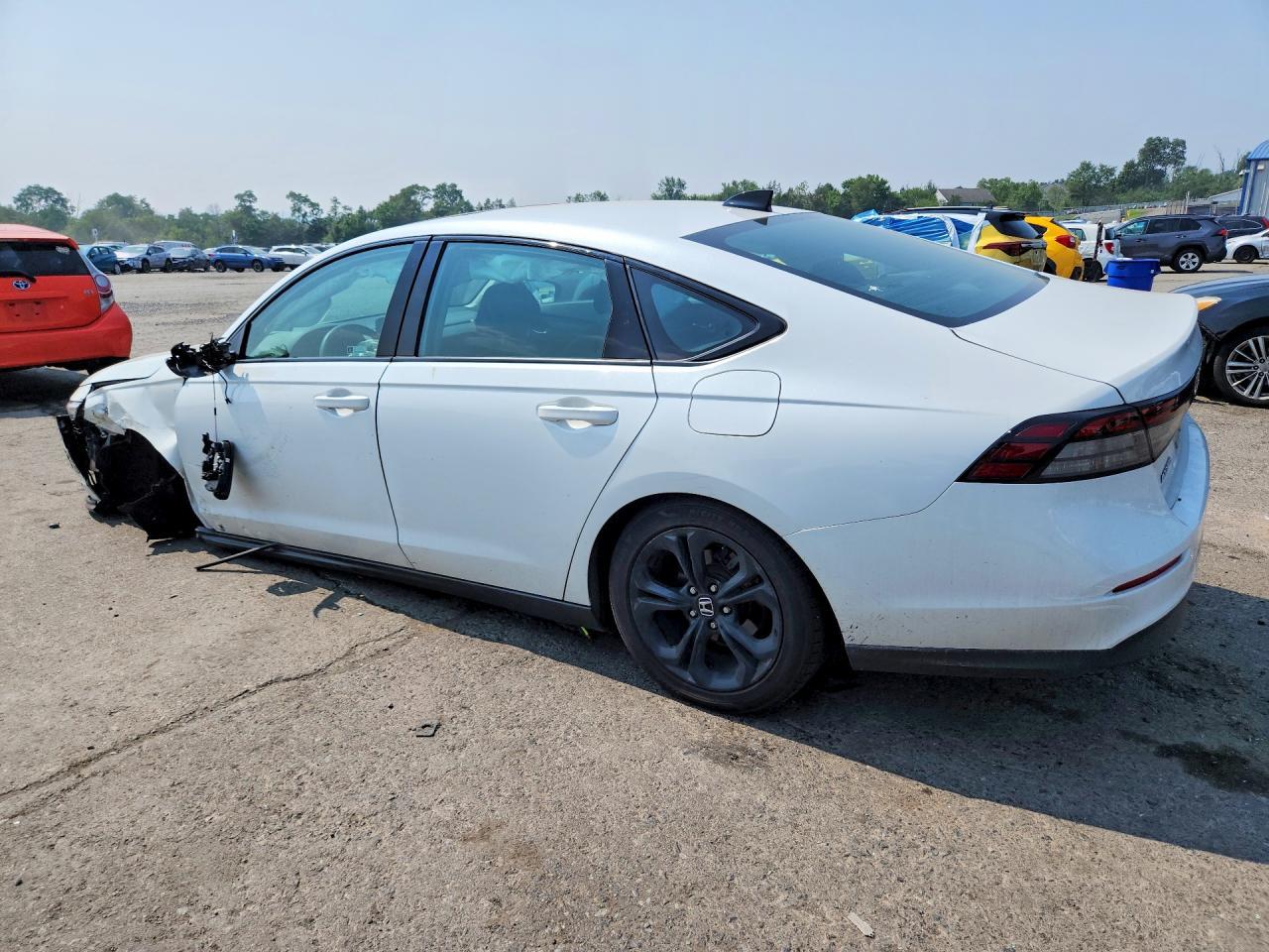 2025 Honda Accord Se - Image 2