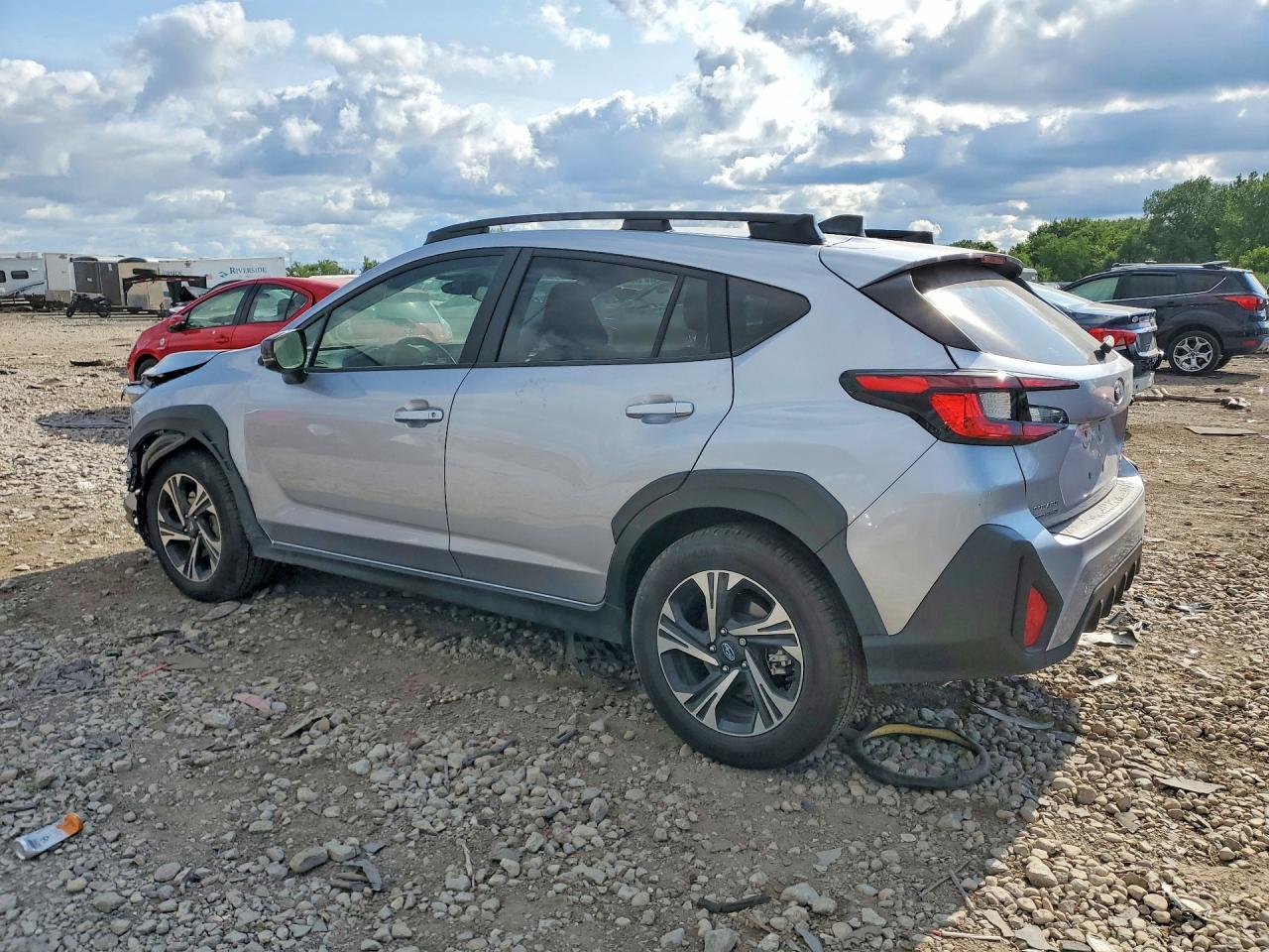 2025 Subaru Crosstrek Premium - Фото 2