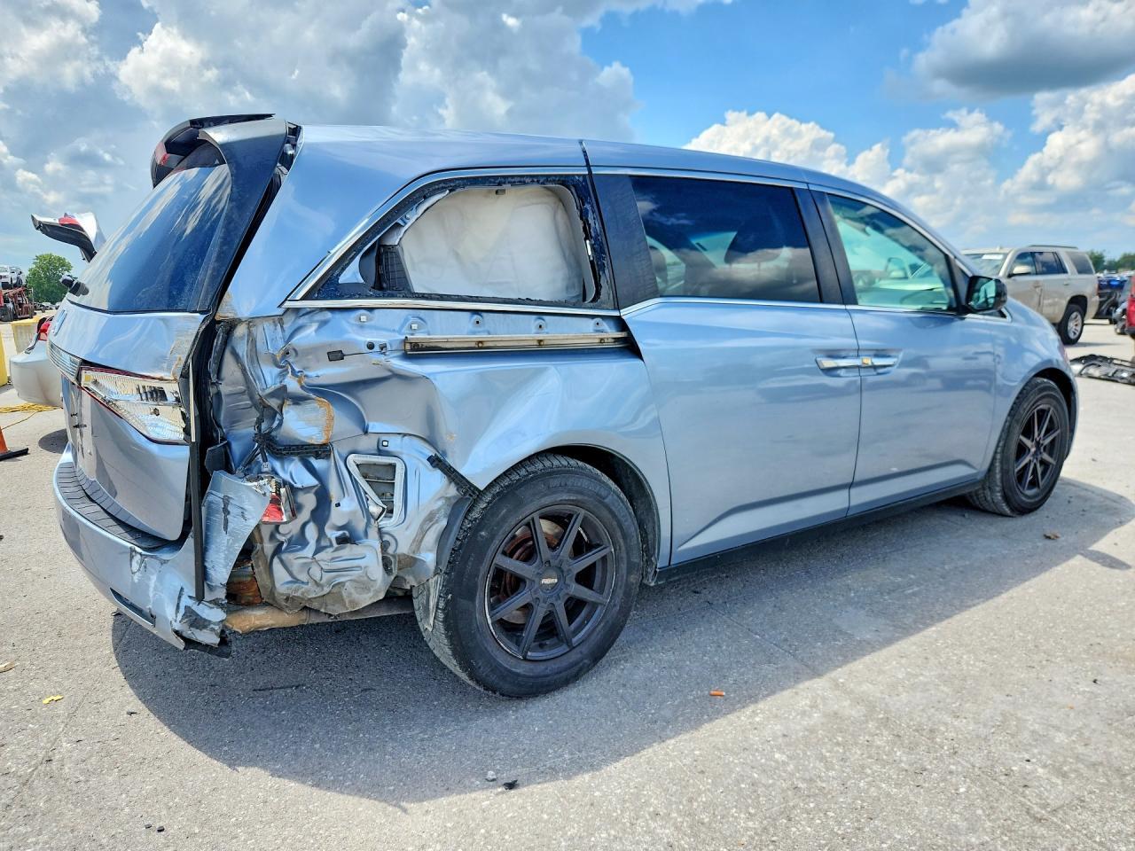 2013 Honda Odyssey Exl - Image 3