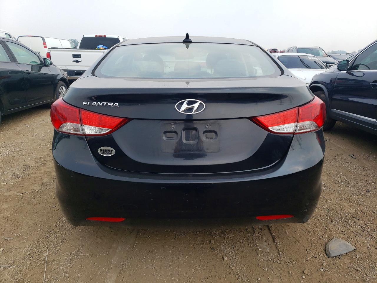 2013 Hyundai Elantra Gls - Image 6