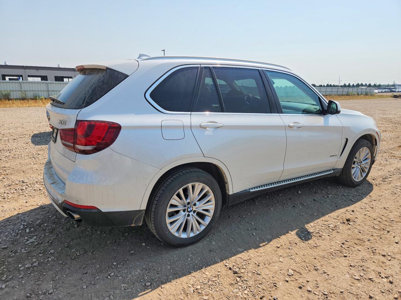 2016 BMW X5 xDrive35I - Фото 3