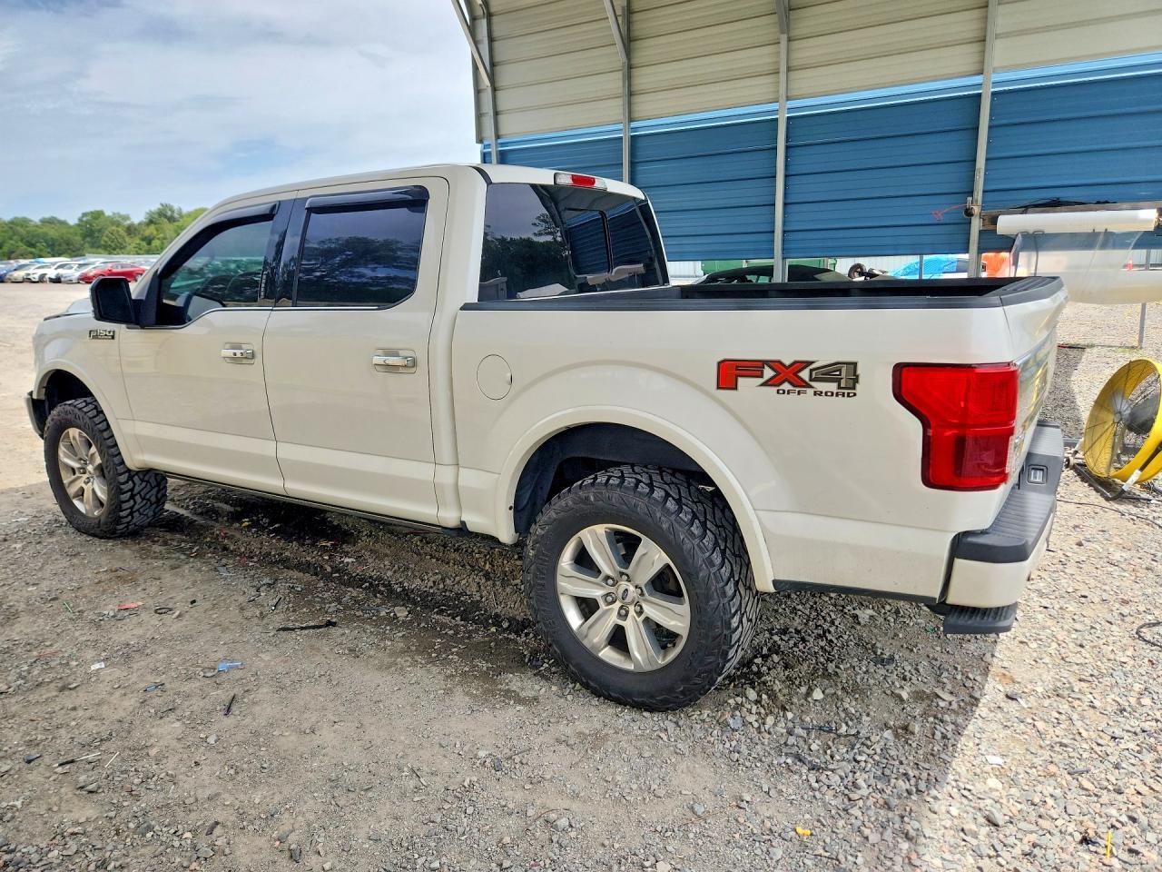 2020 Ford F150 Supercrew - Фото 2
