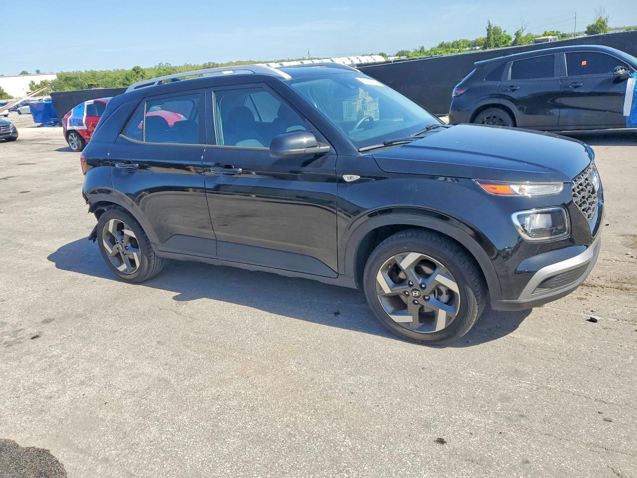2022 Hyundai Venue Sel - Фото 4
