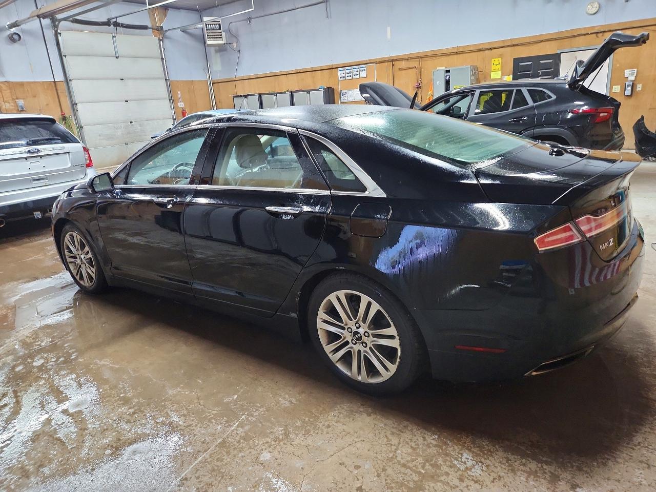 2016 Lincoln Mkz - Image 2