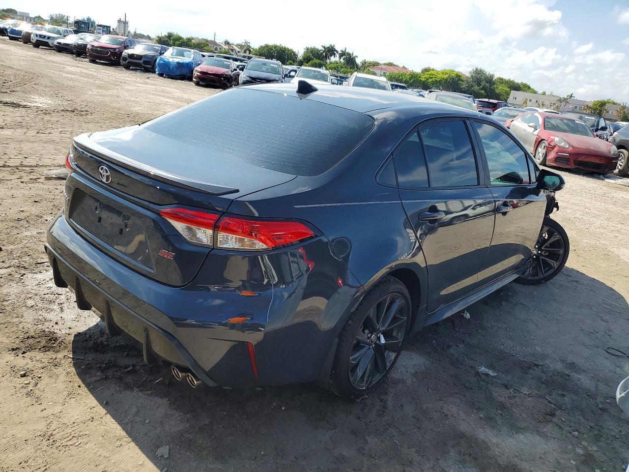 2026 Toyota Corolla Se - Фото 3