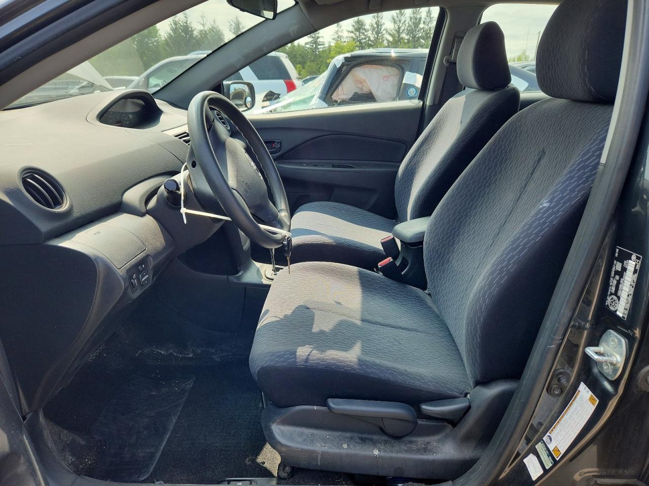 2009 Toyota Yaris Base - Фото 7