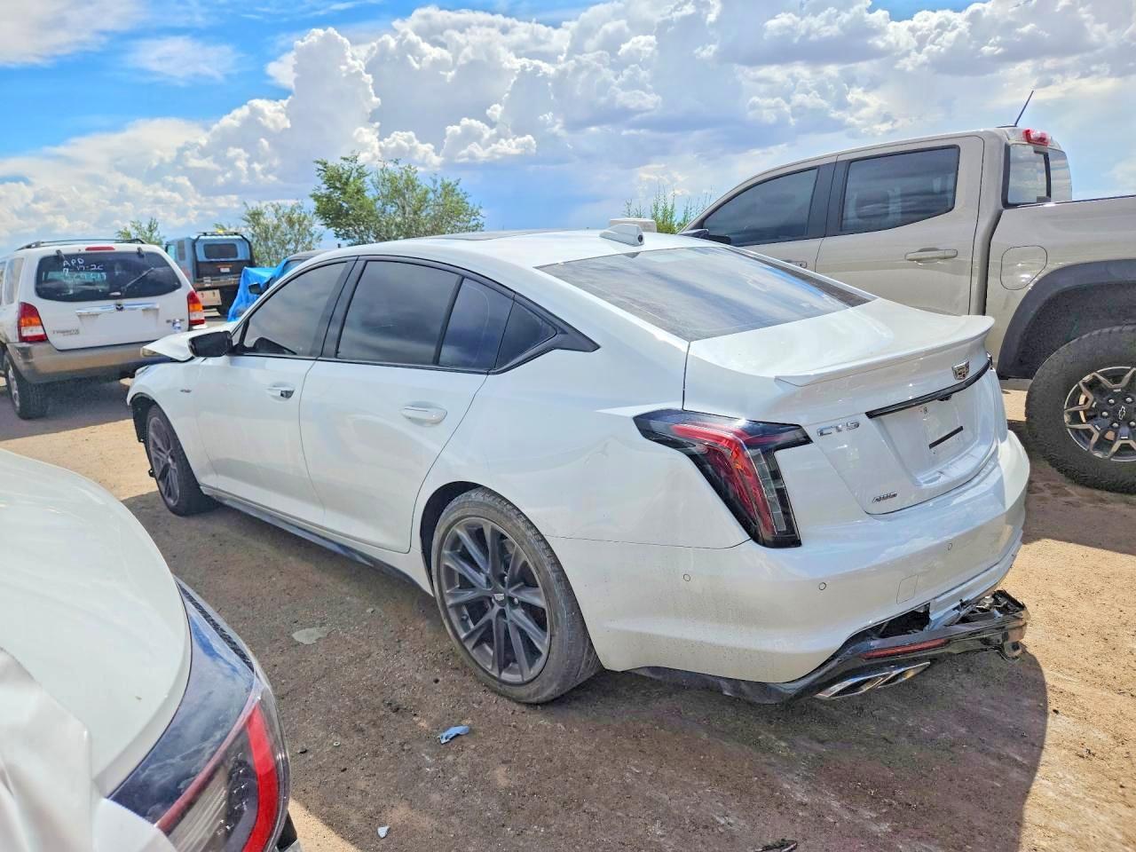 2023 Cadillac Ct5-V - Image 2