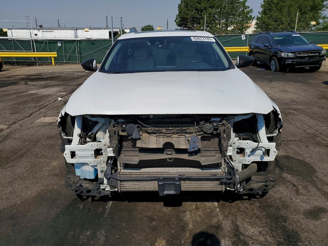 2018 Honda Accord Touring - Image 5