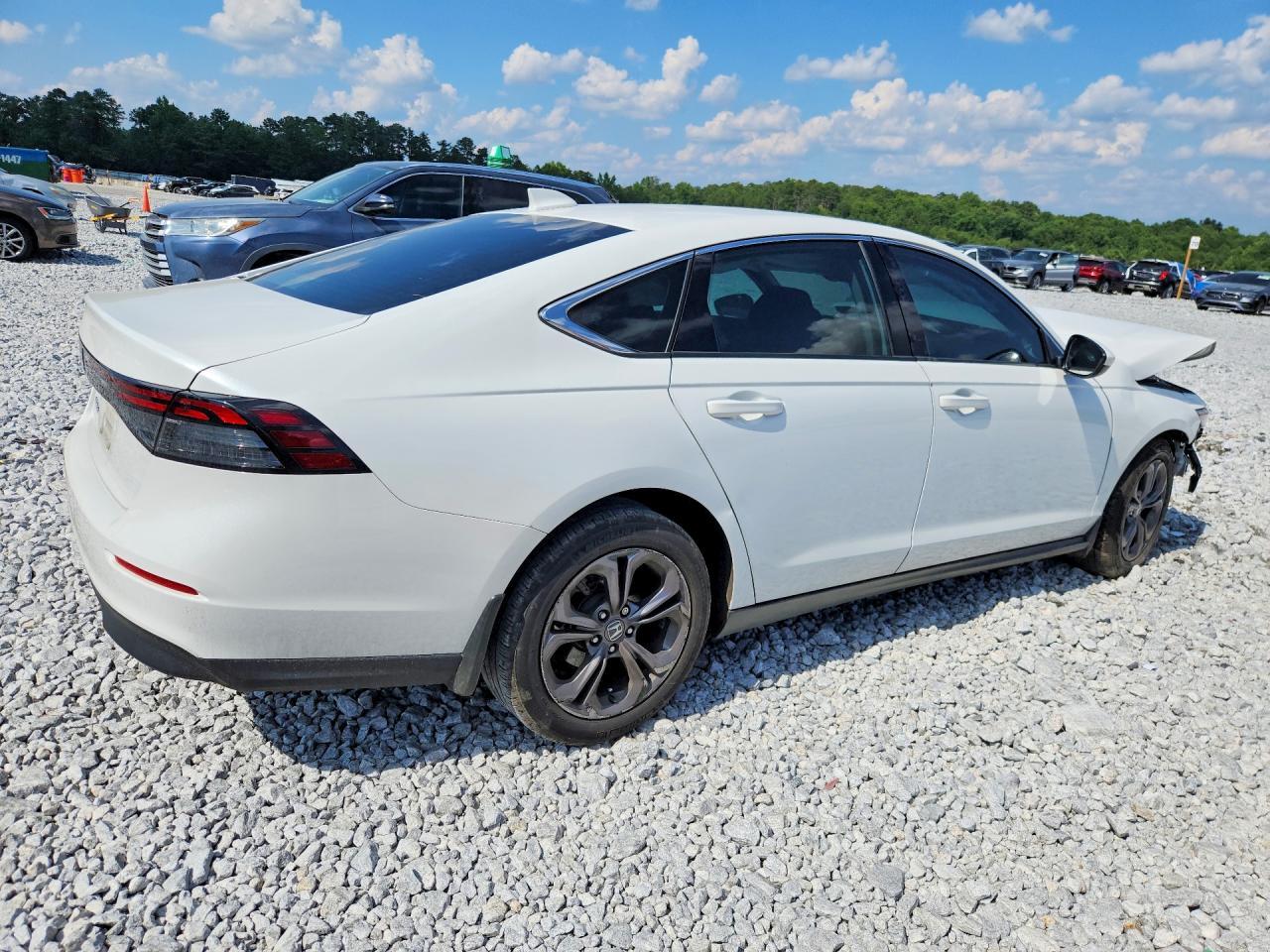 2023 Honda Accord Ex - Image 3