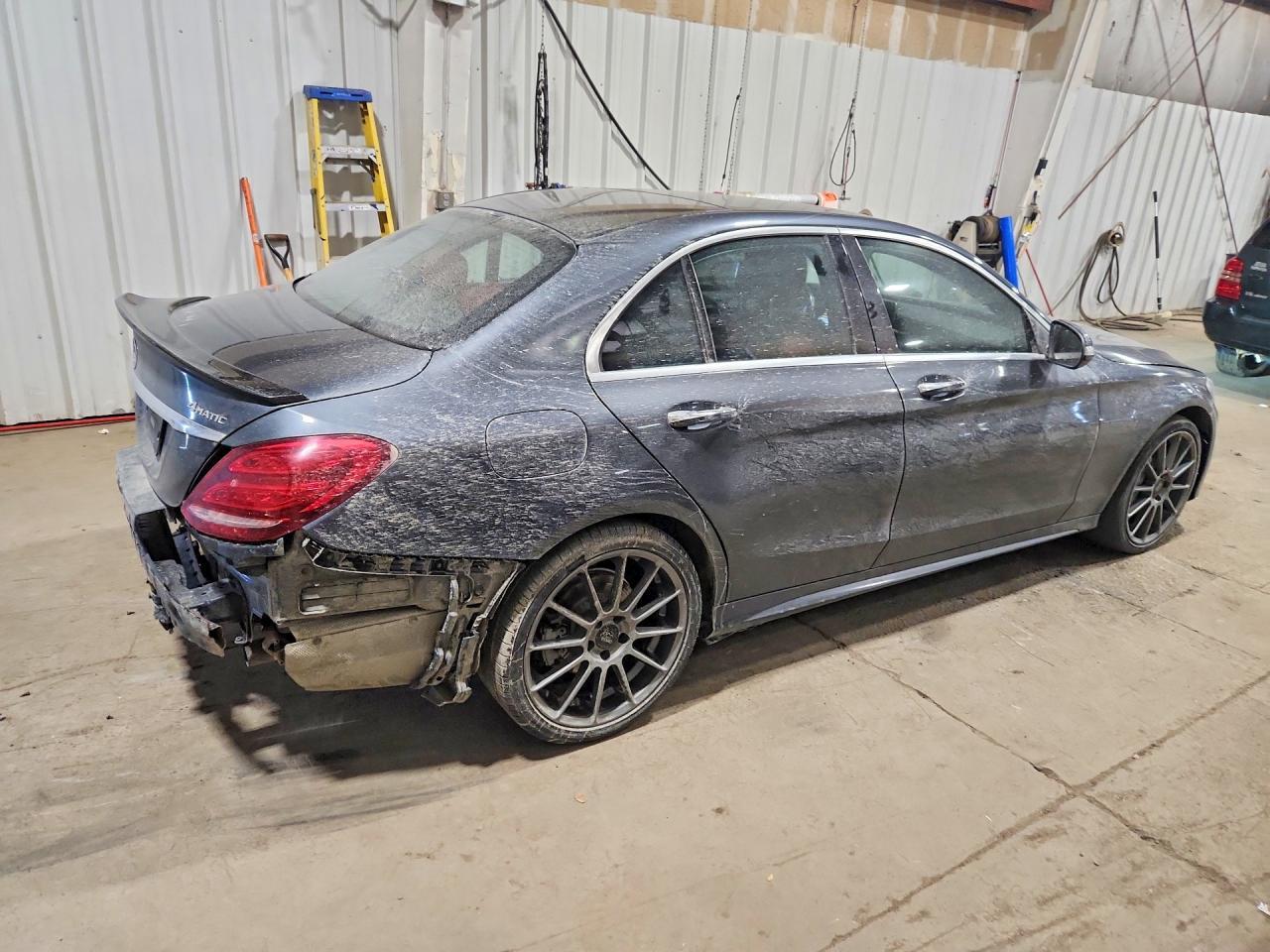 2015 Mercedes-Benz C 300 4Matic - Фото 3