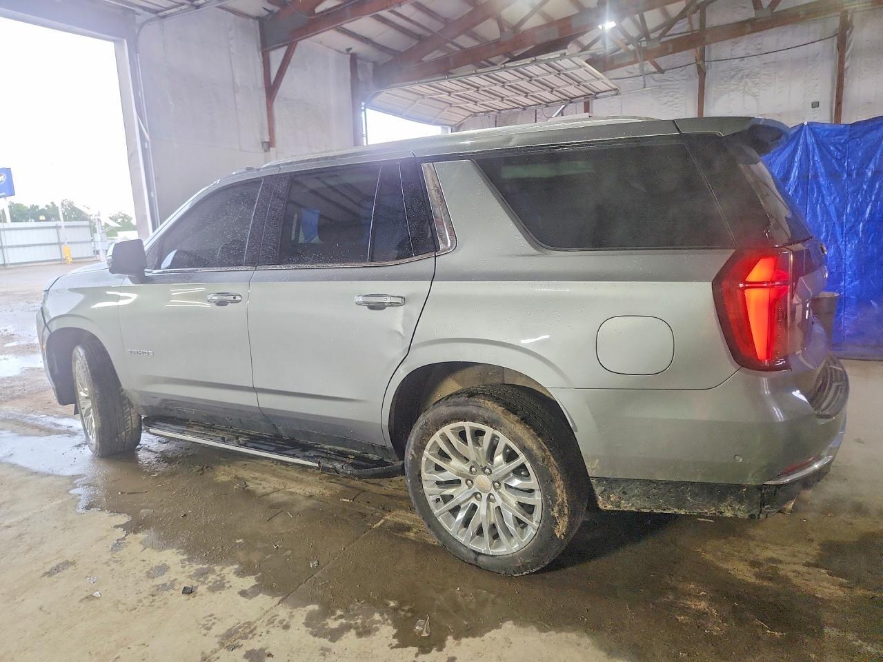 2025 Chevrolet Tahoe K1500 Premier - Фото 2