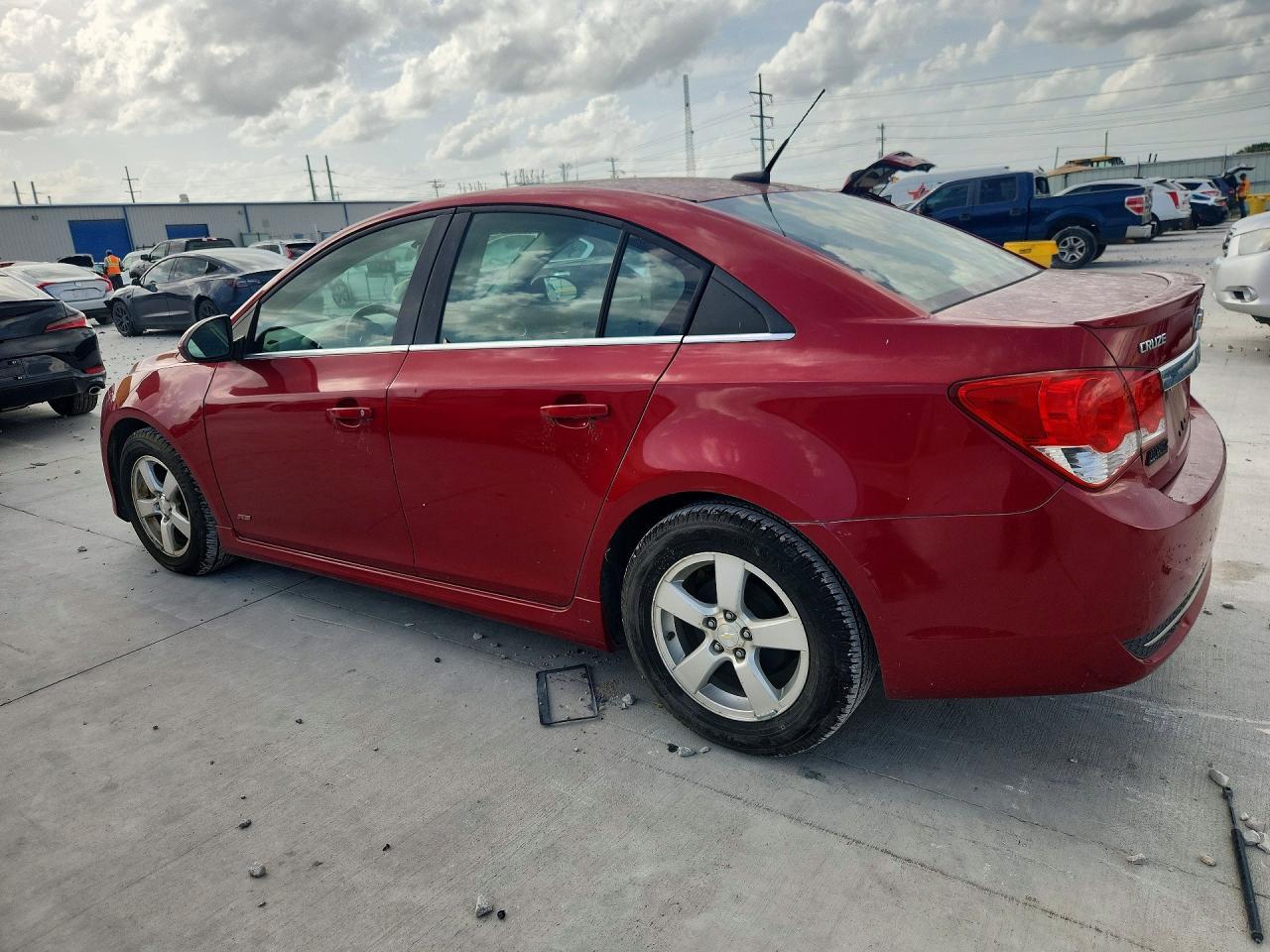 2013 Chevrolet Cruze Lt - Фото 2