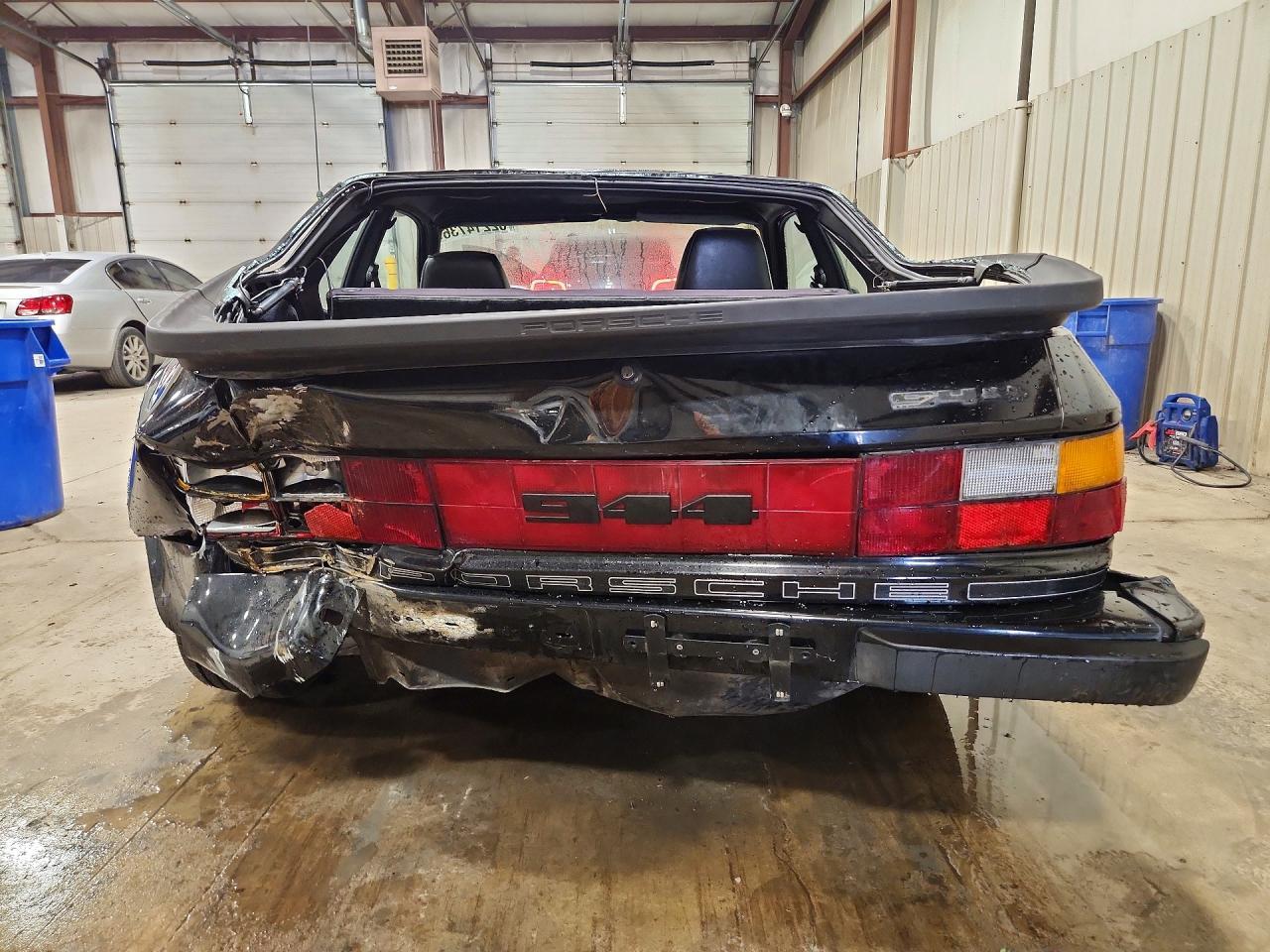 1988 Porsche 944 - Image 6