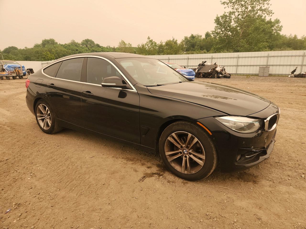 2017 BMW 330 Xigt - Image 4