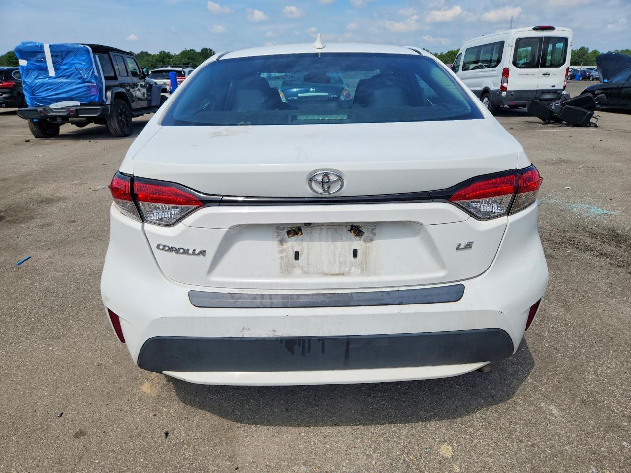 2020 Toyota Corolla Le - Image 6