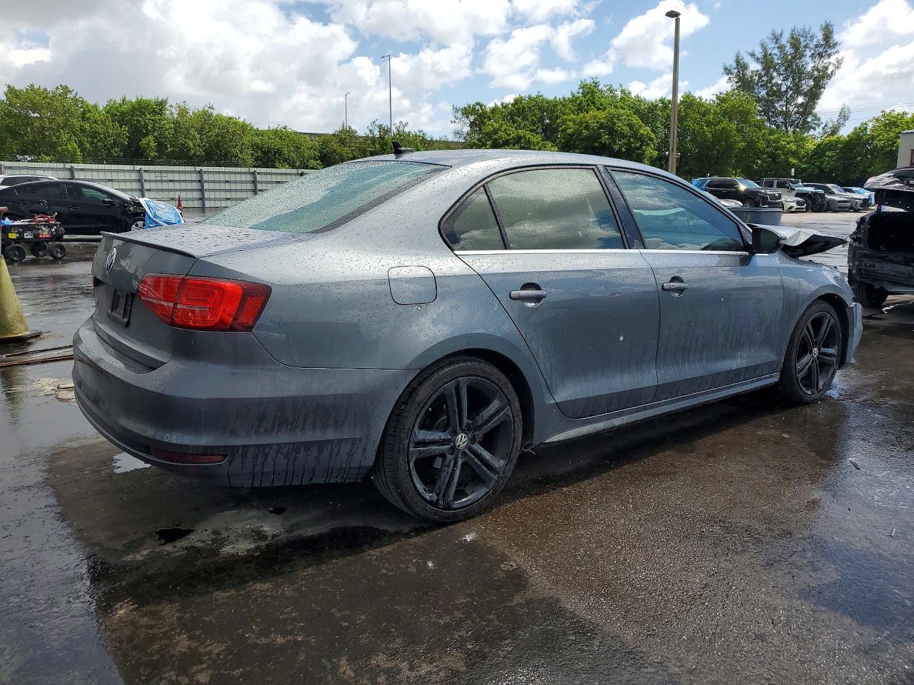 2015 Volkswagen Jetta Gli - Image 3