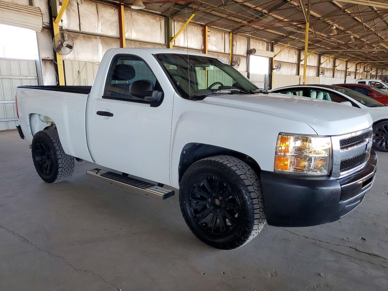 2011 Chevrolet Silverado C1500 - Фото 4
