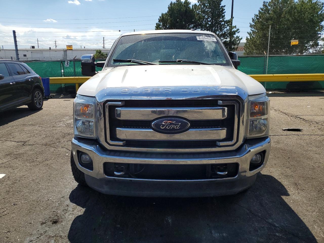2015 Ford F250 Super Duty - Фото 5