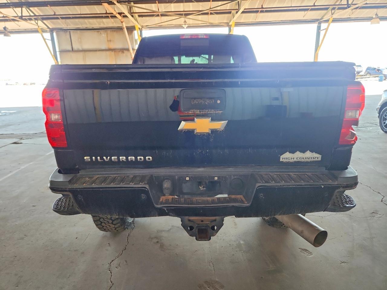 2018 Chevrolet Silverado K2500 High Country - Image 6