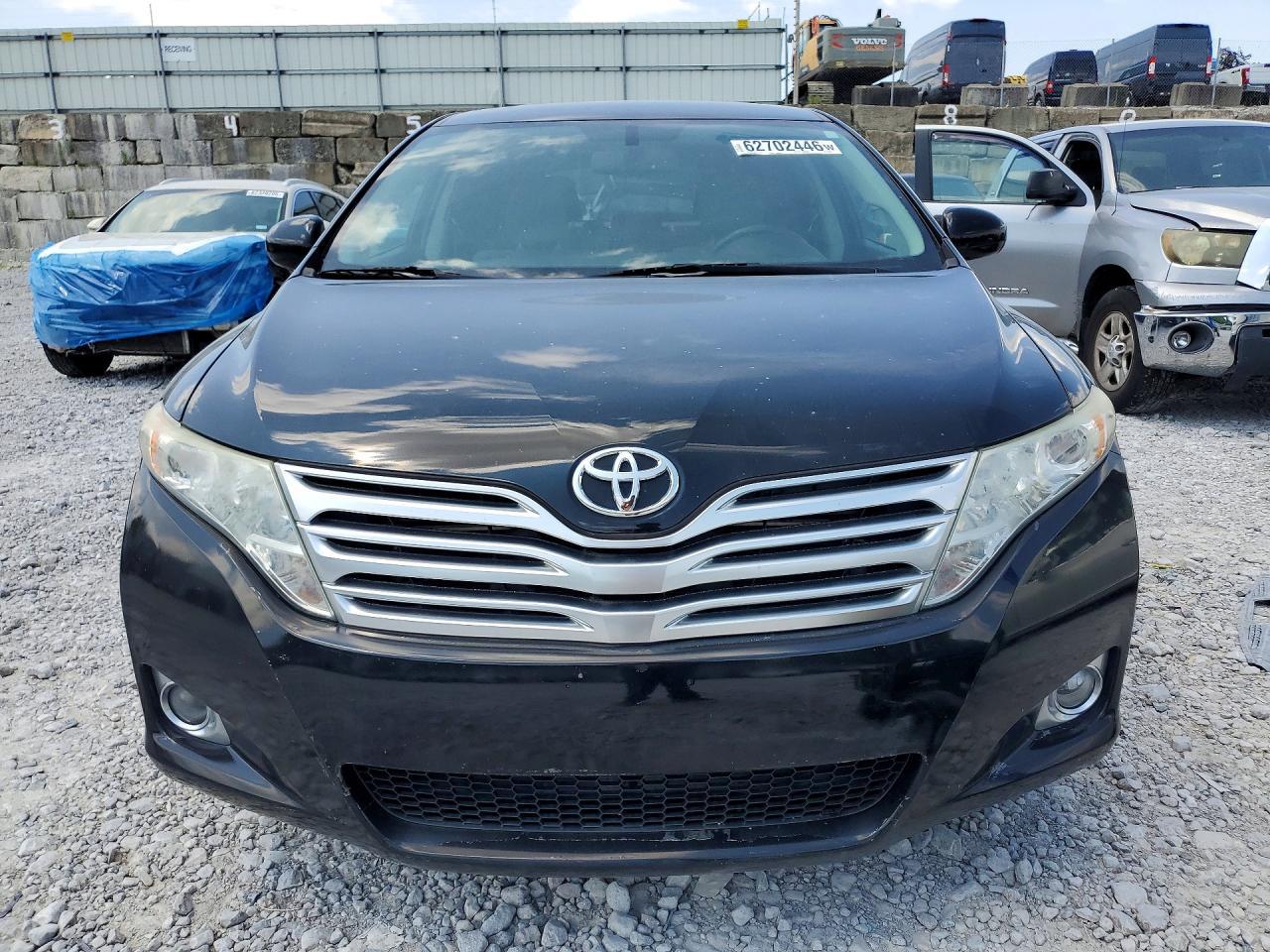 2012 Toyota Venza Le - Image 5