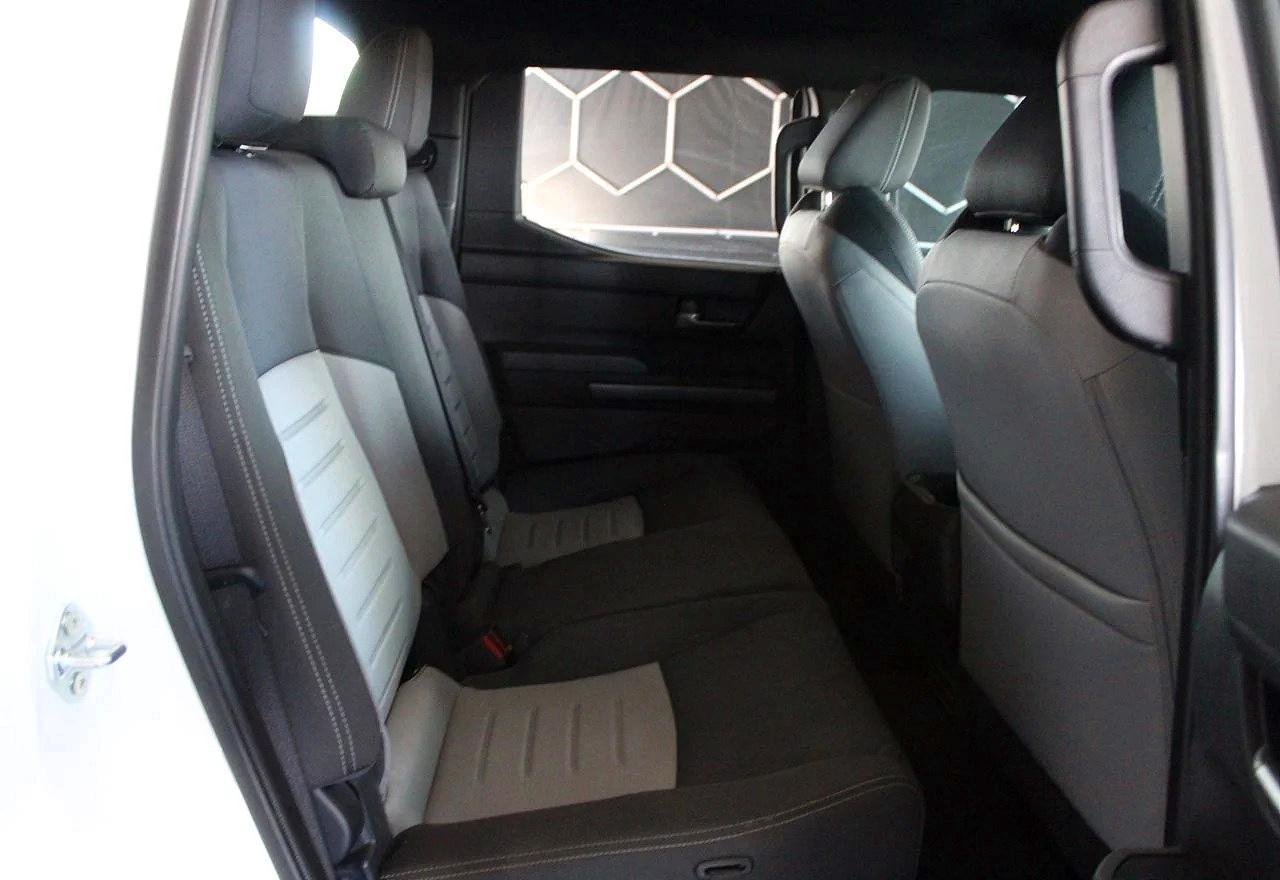 2025 Toyota Tacoma Trd Sport - Image 6