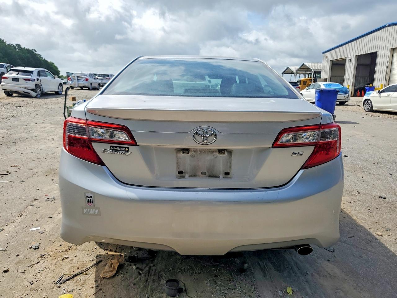2013 Toyota Camry Se - Фото 6