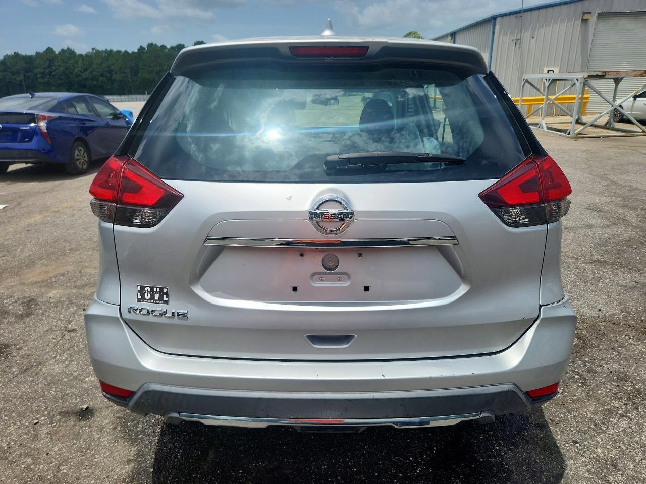 2018 Nissan Rogue - Фото 6