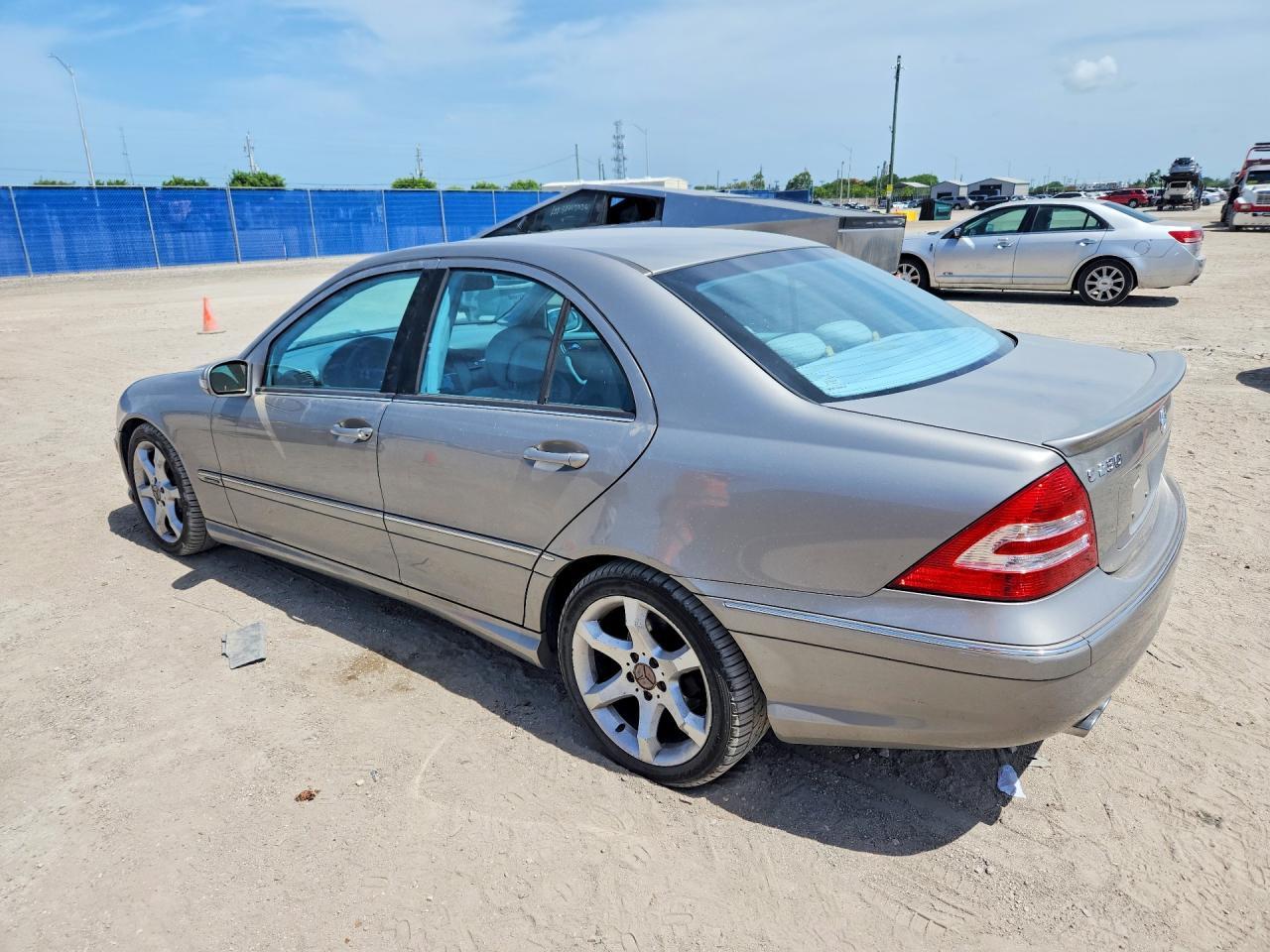 2007 Mercedes-Benz C 230 - Фото 2