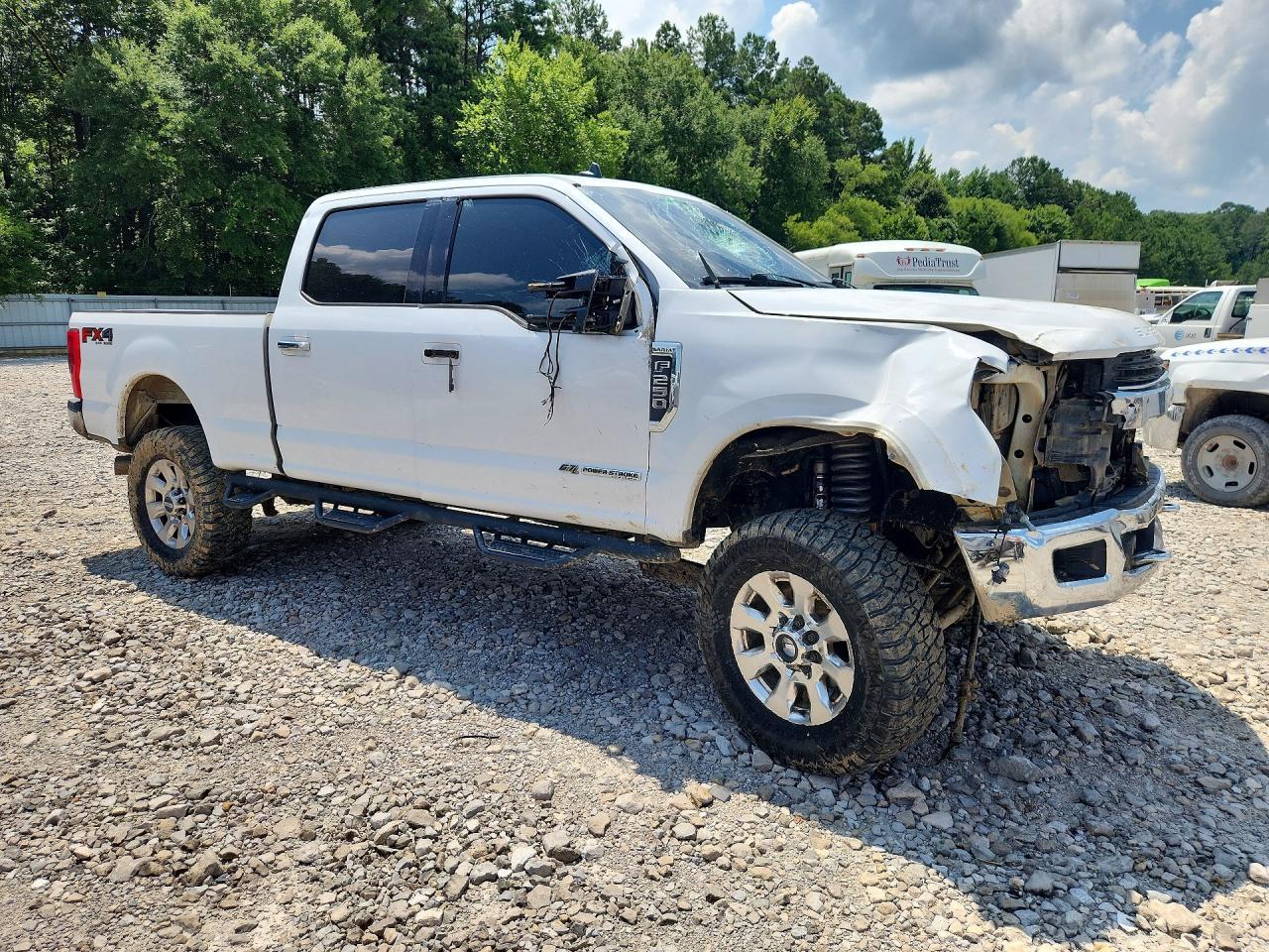 2019 Ford F250 Super Duty - Фото 4