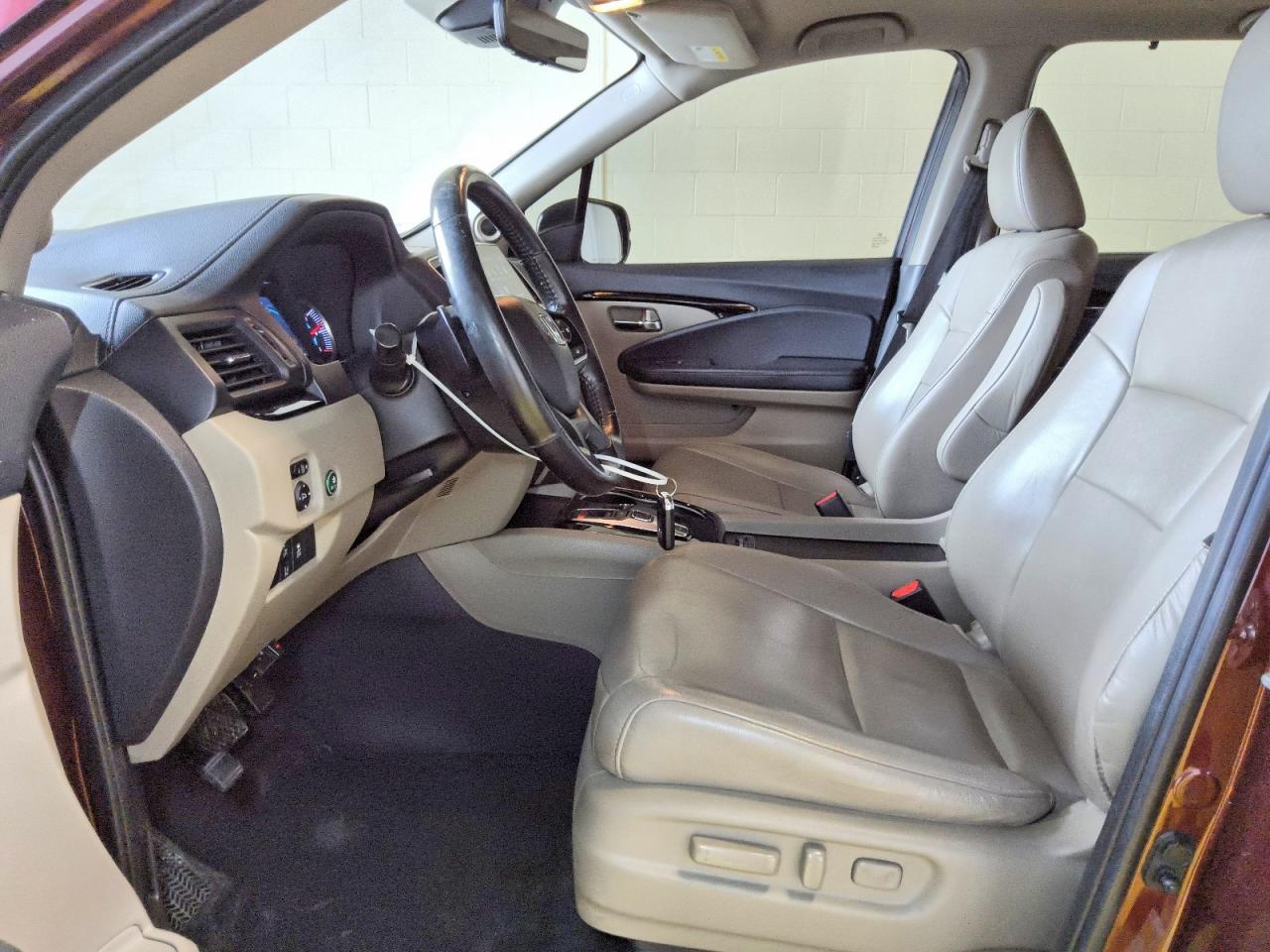 2019 Honda Pilot Touring - Image 7